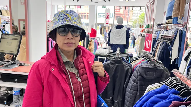 到阿維羅更冷;買了胖胖衣禦寒