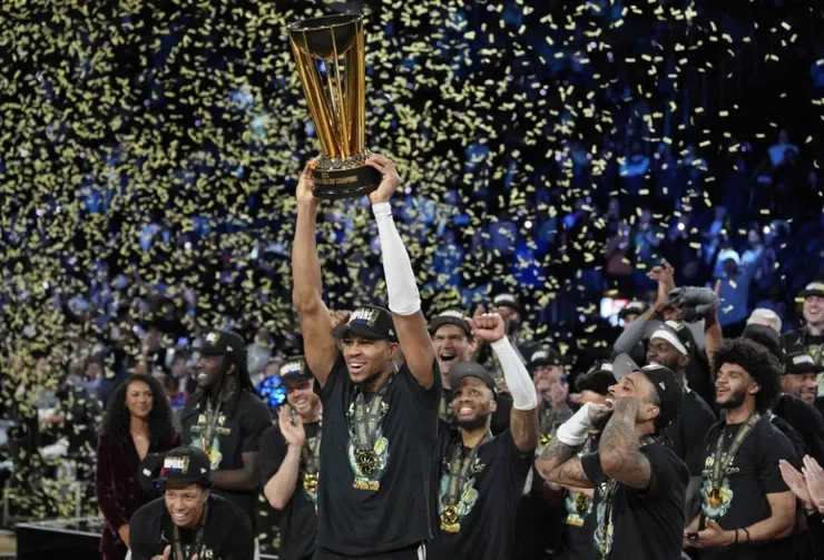 密爾沃基公鹿贏得第二屆NBA盃冠軍