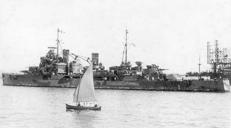 斐濟號輕巡洋艦