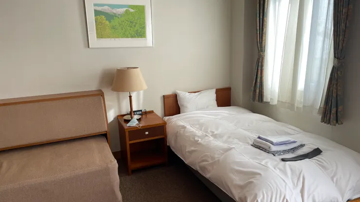 床都單獨分開，可以不影響睡眠