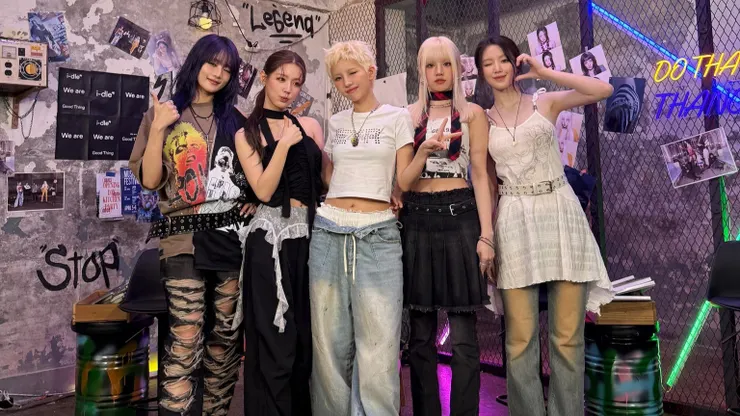 via i-dle's Facebook