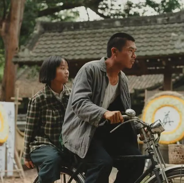 趙公道和阿月，合起來就是明月照公道