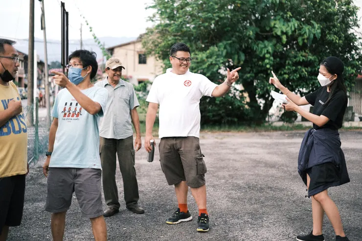 圖中為《餓鬼食堂》導演曹維駿