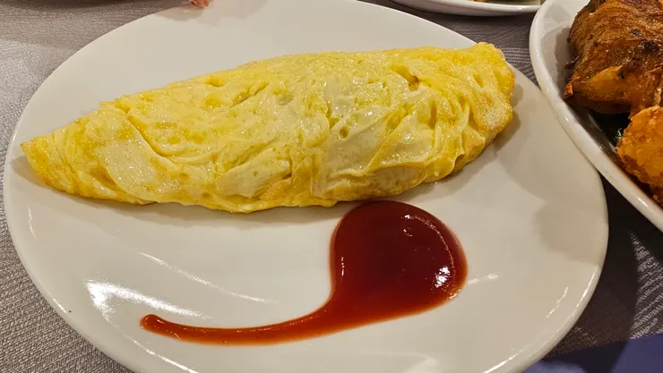 台北長榮桂冠酒店早餐的現做蘑菇起司歐姆蛋