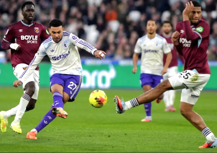 羅渣士勁射破網助阿士東維拉反勝3:2