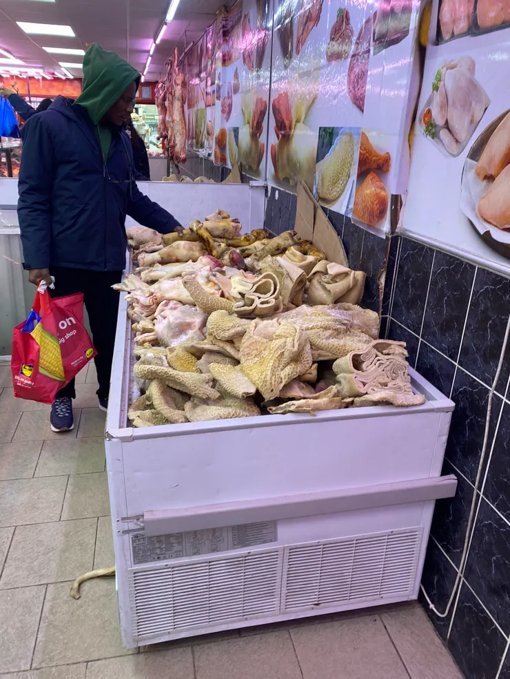 肉舖一隅，我有意外是這樣的展示方式，非常不容易在倫敦看到