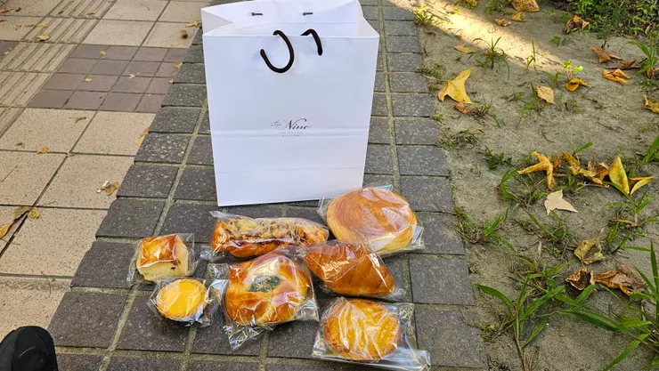 大倉久和大飯店這七個麵包買下來只要315元!真的好便宜!