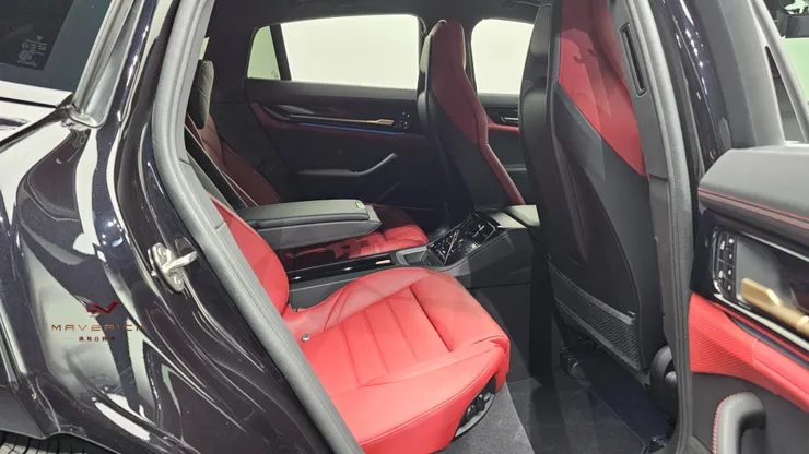 韓規2024 Porsche Panamera