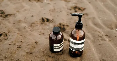 為改善髮廊刺鼻味而誕生的保養品牌：Aesop