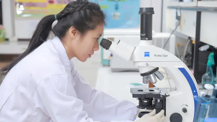 醫檢師（圖/Wikimedia）