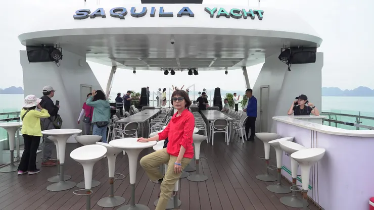 在船上可以舒服地走動，很多地方可休息。