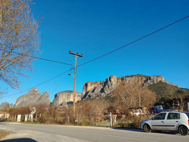 前往修道院途中