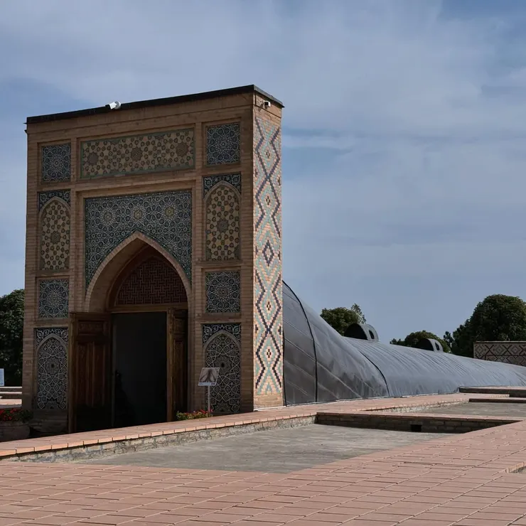 天文台與六分儀遺跡,肉眼所及都是近代建的