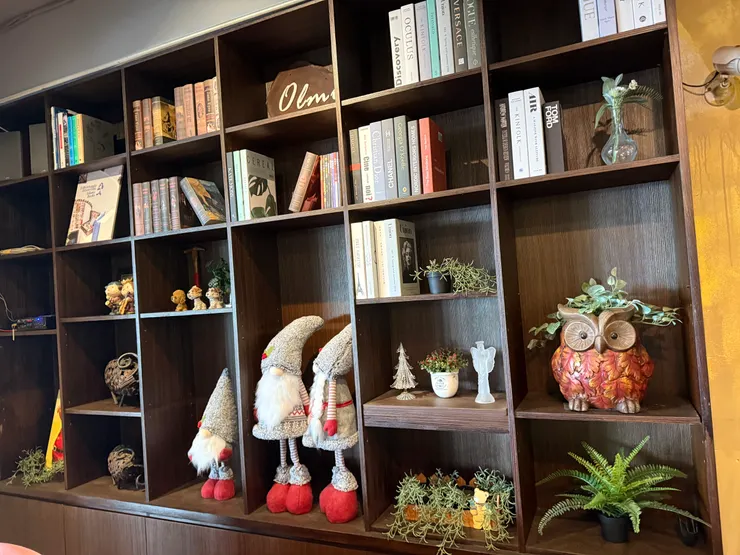 2025/11/22 北海岸吃披薩，店內擺設