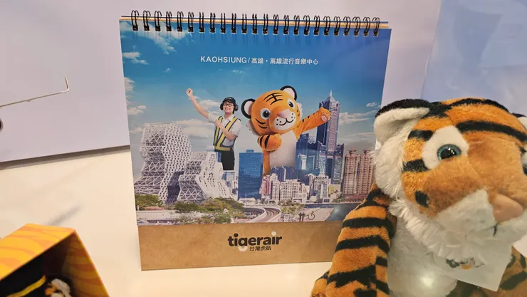 台灣虎航桌曆!