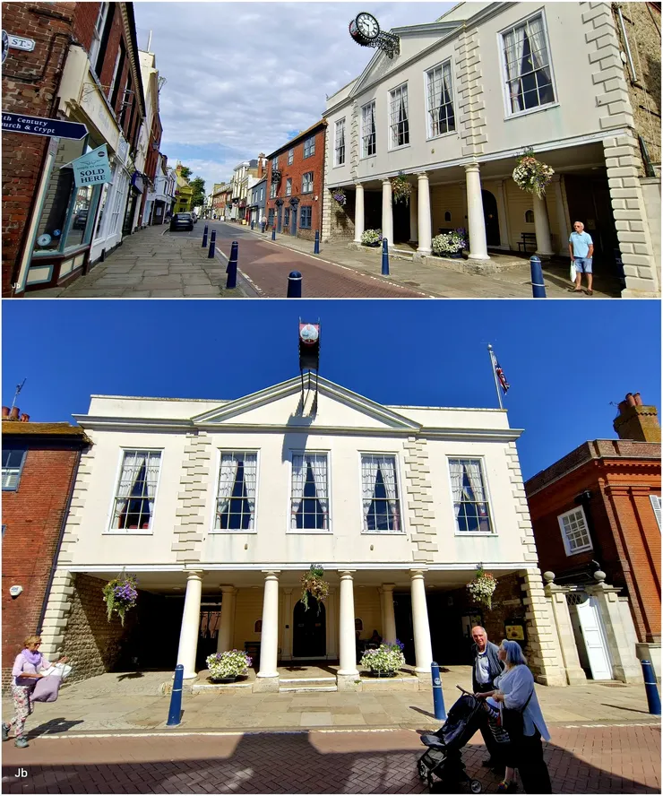 【市政廳兩百多年道是新古典主義！始建於1794年的市政廳，屬新古典主義式建築，那個突出的鐘是1871年為紀念維多利亞女王登基50年設置的。】