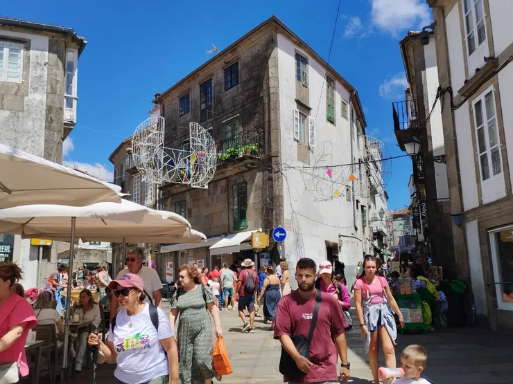 大教堂周邊,生氣盎然的老城區