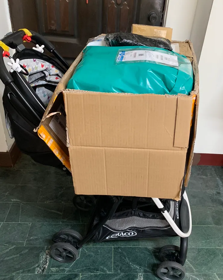 出貨時,嬰兒推車真的很好用