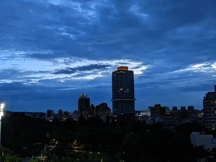 📸好美，仿佛是藍眼淚灑滿天空