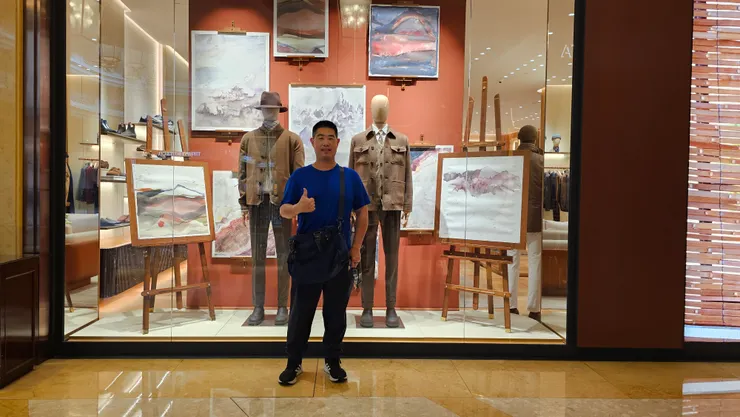 澳門一大早的精品大街真的超好拍!都沒人!不會拍到其他人!