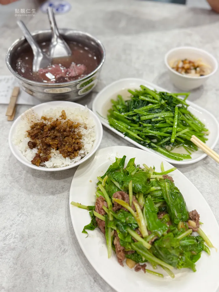 滿滿一桌｜文章牛肉湯安平總店