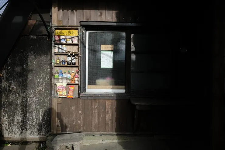 入口也有賣給非住宿客人的食物