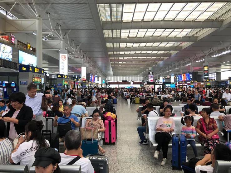 虹橋火車站候車區