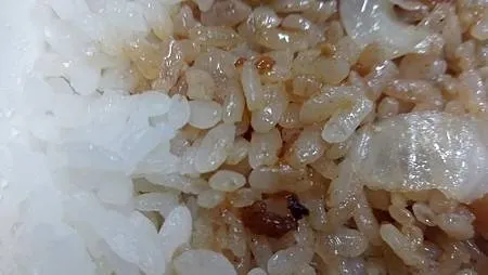 [台北美食]內湖區福德旺豬腳飯，便當有特色，鮮、香、味、美滋