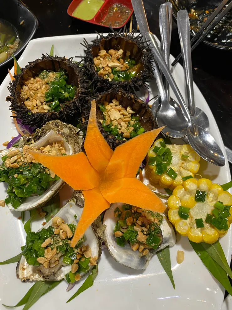 海膽沒什麼味道，都被花生味蓋過去了