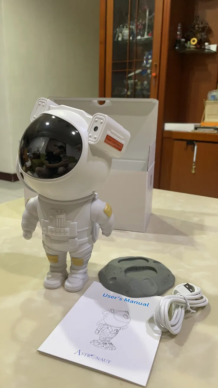 做工很好,在這個價位下真的很優質,而且不得不說說明書排版很好