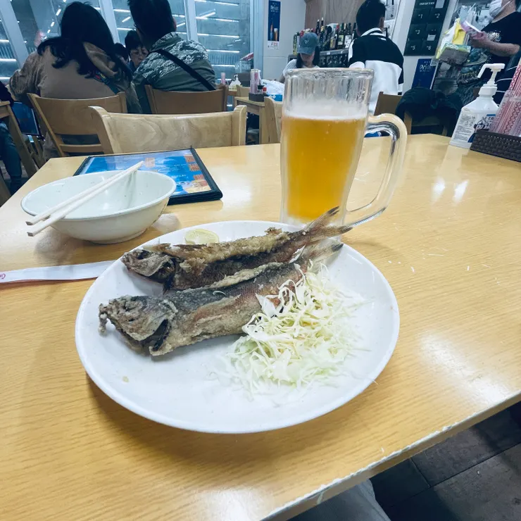 在牧志公設市場的午餐