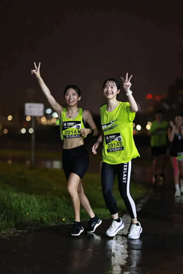 全程陪跑的以寧