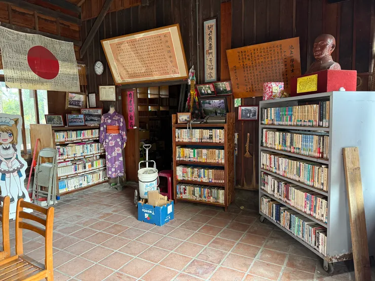 滿滿的日文圖書