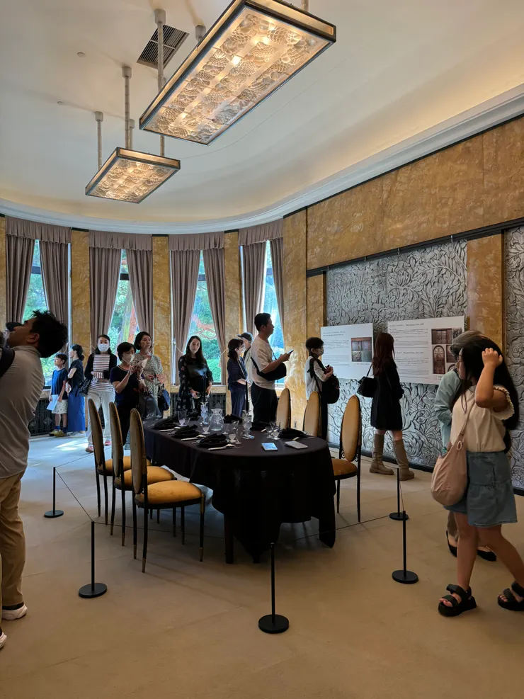 餐廳（宴會廳）也是個光線明媚的空間