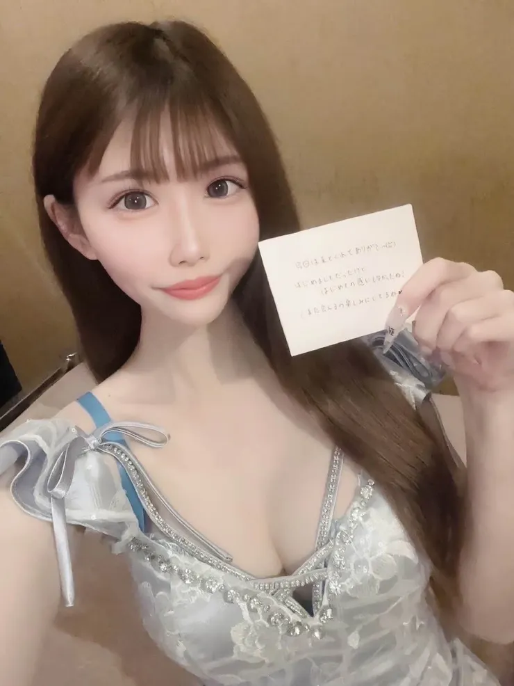 cote dazure的 ひな