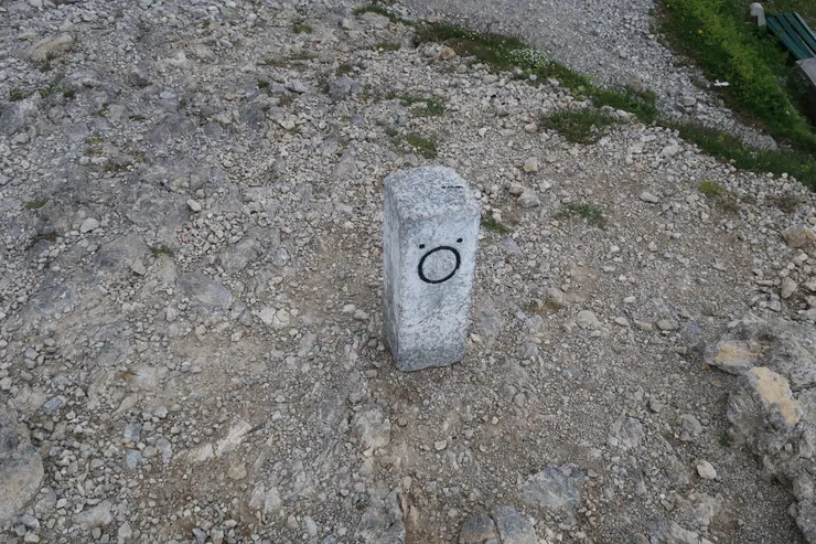 好可愛。但其實比較想弄懂那是什麼意思。