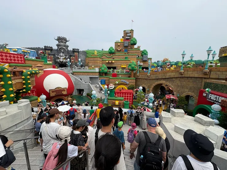 密密麻麻的人兒。