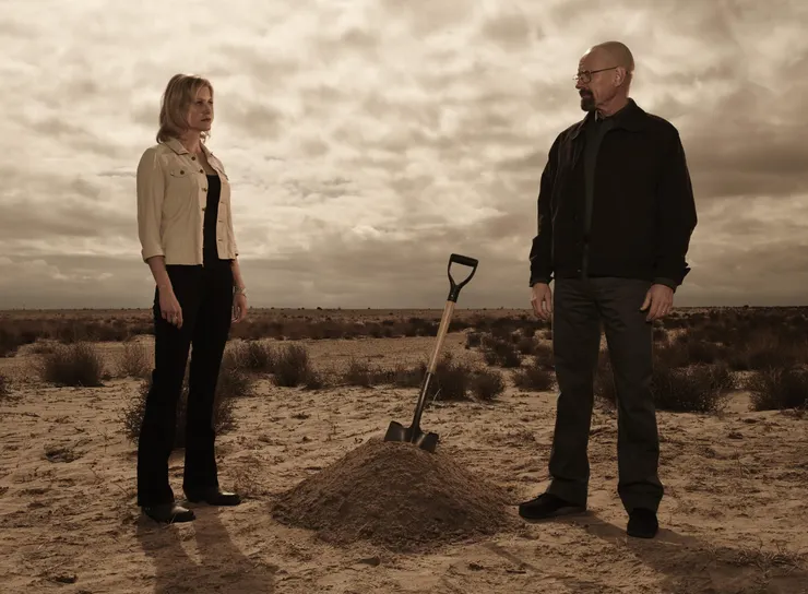 原本華特最心愛的妻子，最終還是因為他的自我成就而成為了對立面的「敵人。」圖片來源自IMDB《絕命毒師》