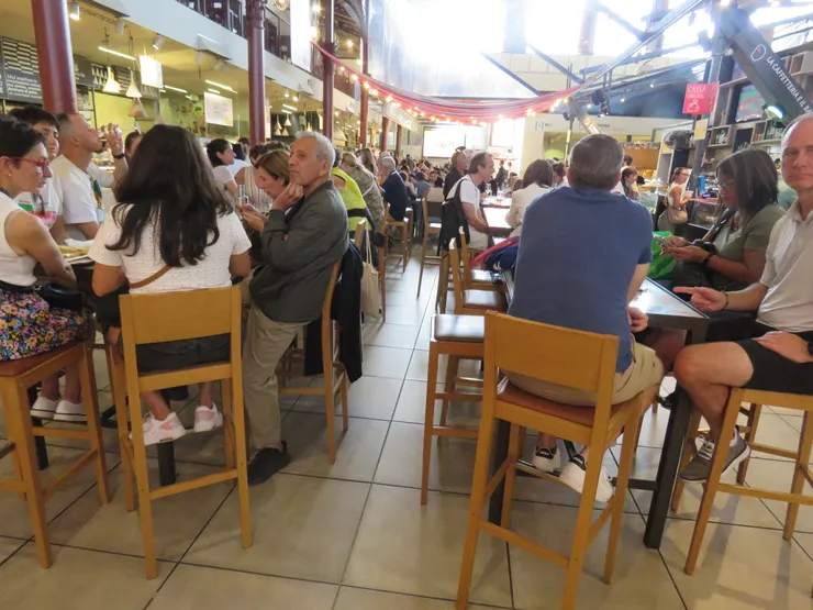 佛羅倫斯中央市場二樓的美食街