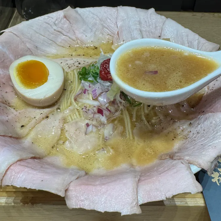 滿上豚拉麵／雞白／細直麵