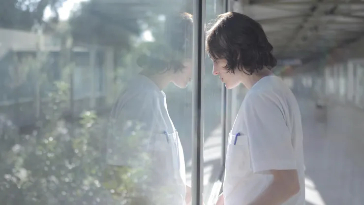 《非普通服務》劇照