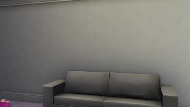 沙發有點正經百八...始終要給來賓看嘛。