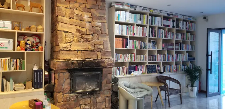 大堂是一個閲讀大廳