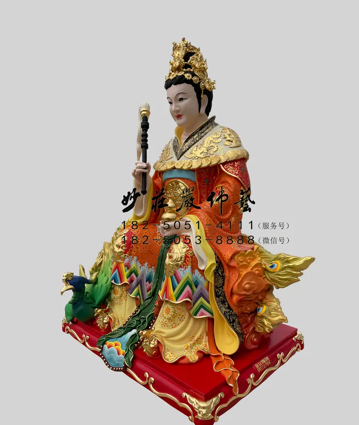 九天玄女神像右側照