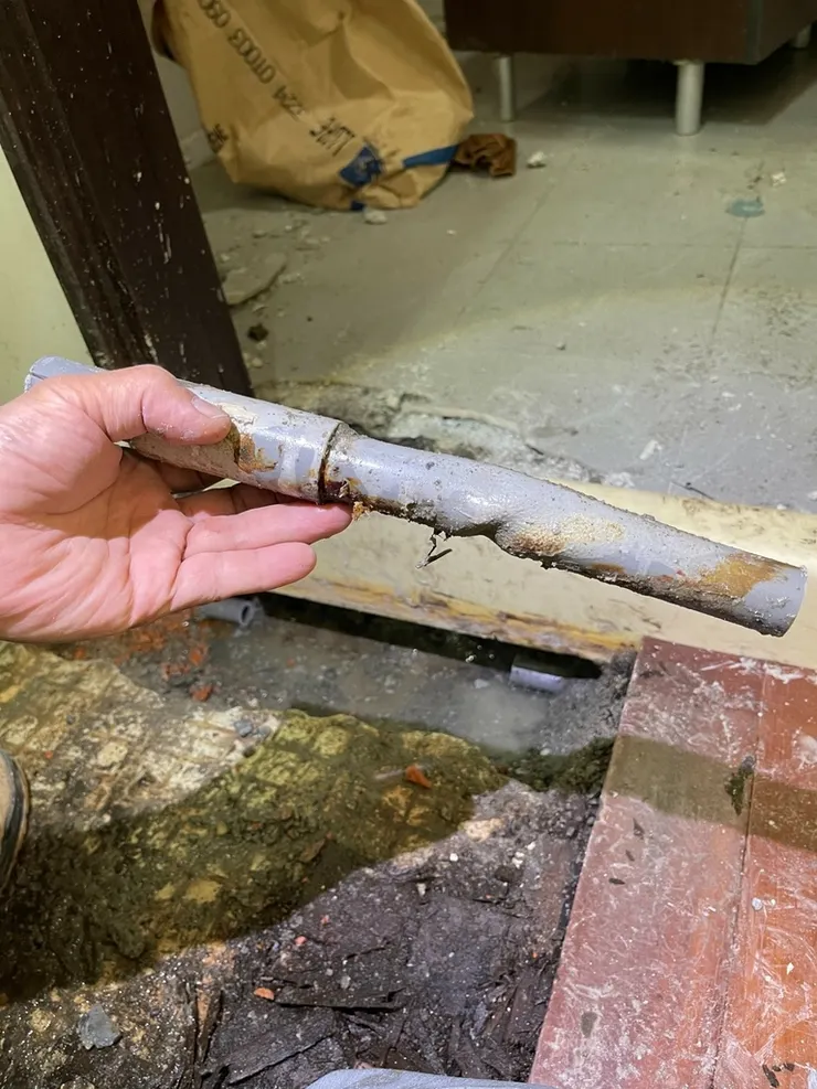 台南水電推薦【安安水電宅修】專業師傅值得信賴!熱顯像儀器抓漏