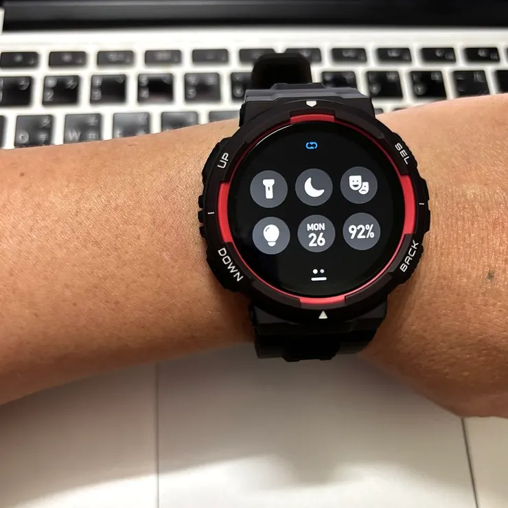 Amazfit Active Edge控制中心與快捷卡片-1