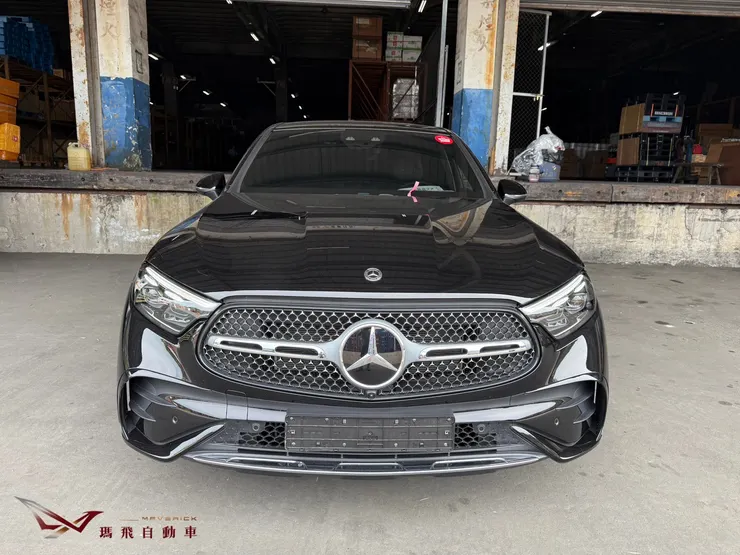 Mercedes-Benz GLC300 Coupe 已順利抵台並完成拆櫃檢查!完整解析韓規外匯車從裝櫃出口、海運回台到報關驗車流程,帶你了解安心透明的代購服務。
