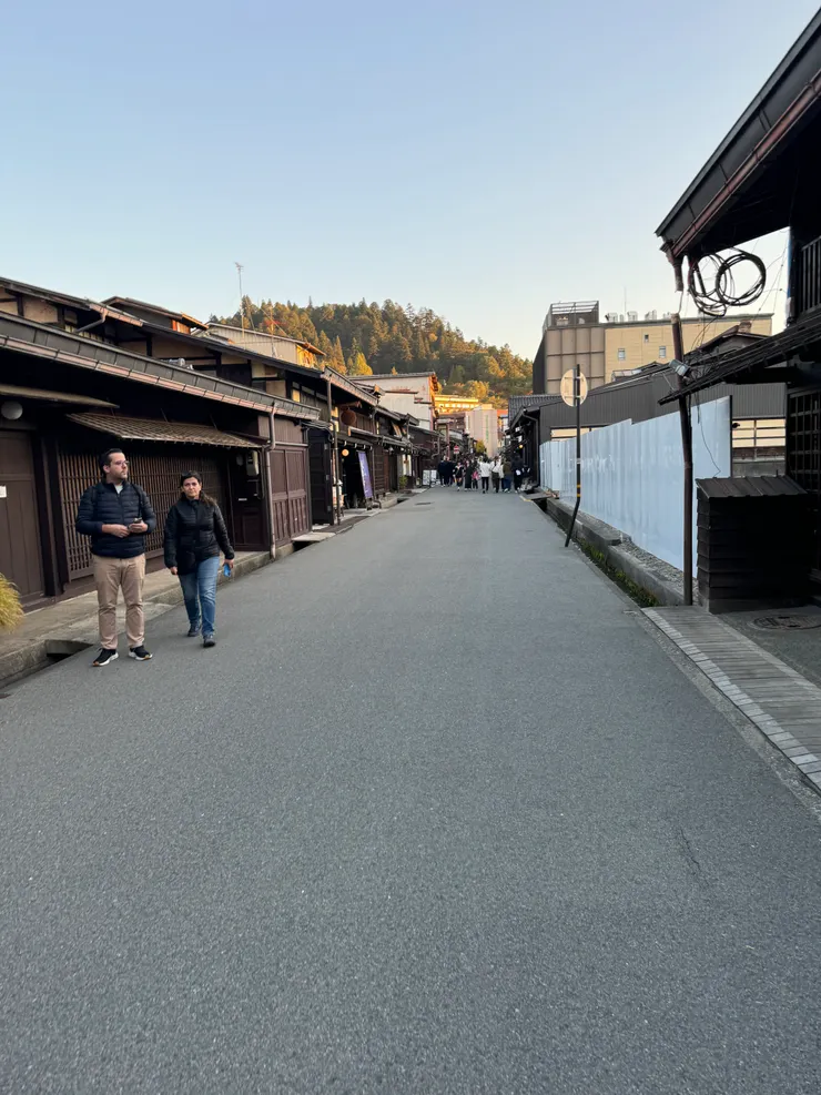 下午4點以後商店街陸續打烊