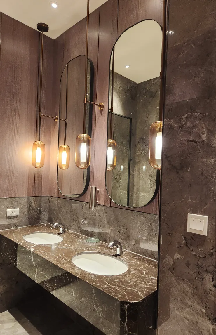 小巧高雅的感覺