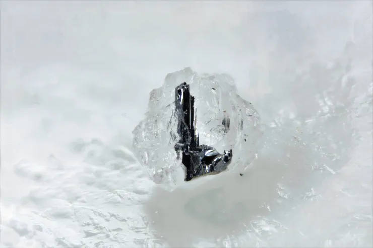 來自Pollone Mine的Polloneite